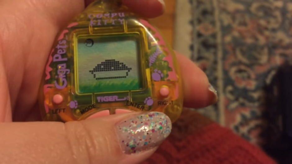 Giga Pets: Compu Kitty screenshot 2