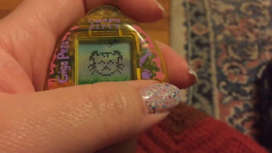 Giga Pets: Compu Kitty screenshot 3