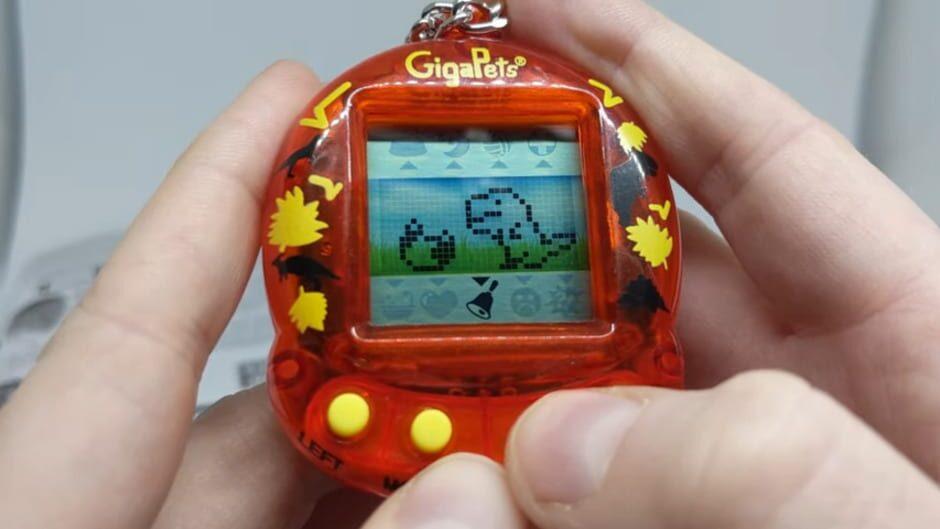 Giga Pets: Baby T-Rex screenshot 3