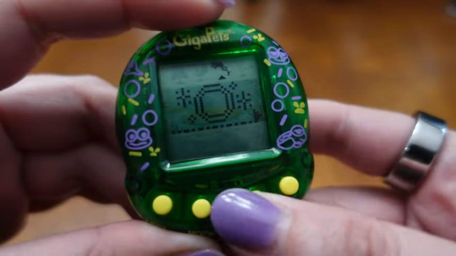 Giga Pets: Floppy Frog screenshot 3